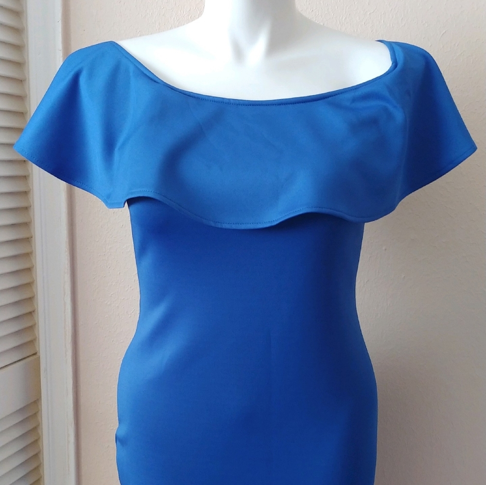 Off the shoulder Dress